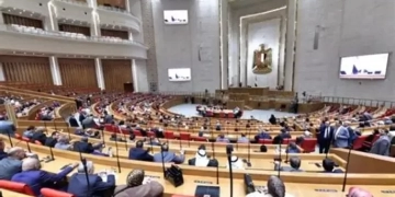 محافظ أسوان يهنئ رئيس مجلس النواب ووكيلى المجلس ونواب المحافظة.. 1 - جريدة المساء