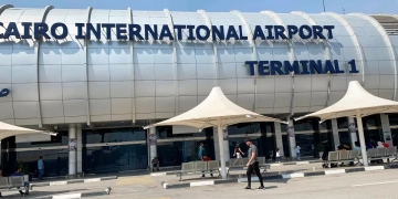 مطار القاهرة يحقق مع راقصة مشهورة 1 - جريدة المساء