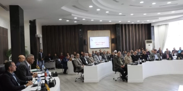 محافظ أسوان يوجه بتكثيف الرقابة على الأسواق لضبط الأسعار وحماية المواطنين 1 - جريدة المساء