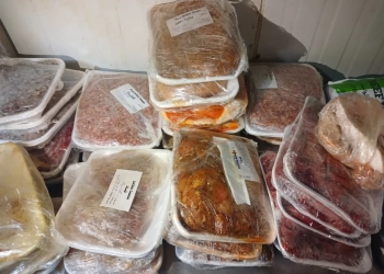 104 كيلو لحوم فاسدة و727 علبة سجائر مهربة نتاج حملة مفاجئة بمدينة الشروق 23 - جريدة المساء