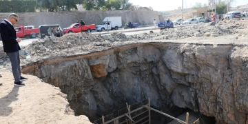 بتمويل سويسرى .. محافظ أسوان يتفقد مشروع تحسين خدمة مياه الشرب .. وتنفيذ العداية النفقية لإنتظام تدفقات المياه بمناطق شرق ووسط المدينة 1 - جريدة المساء