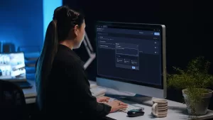 موتورولا سوليوشنز" توسّع منصتها الأمنية المدعومة بالذكاء الاصطناعي لمعالجة التحديات المعقّدة في مجالي السلامة والتشغيل 29 - جريدة المساء