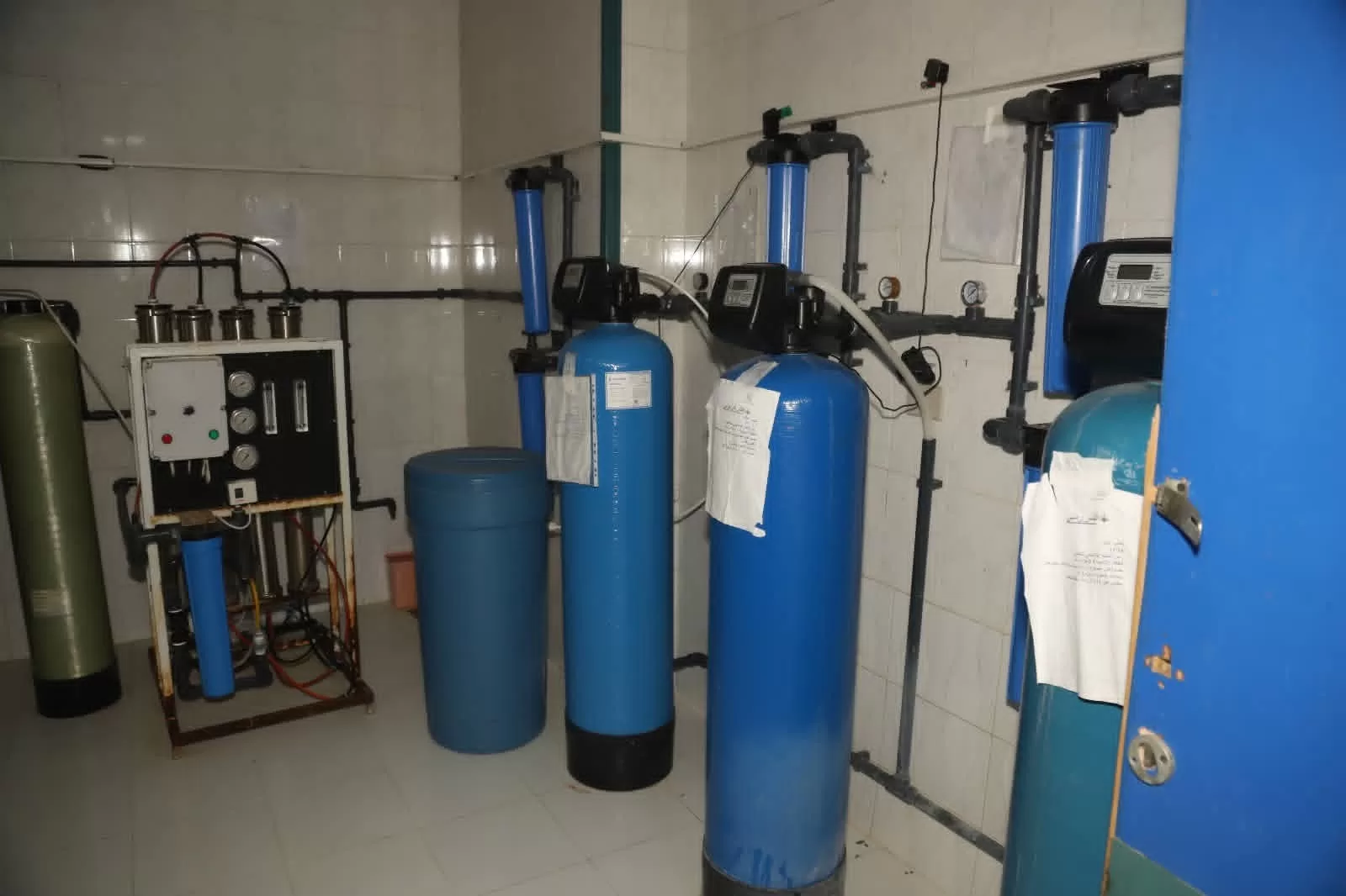 رئيس جامعة قنا يتفقد وحدة الغسيل الكلوي بمستشفى الحرم الجامعي 25 - جريدة المساء