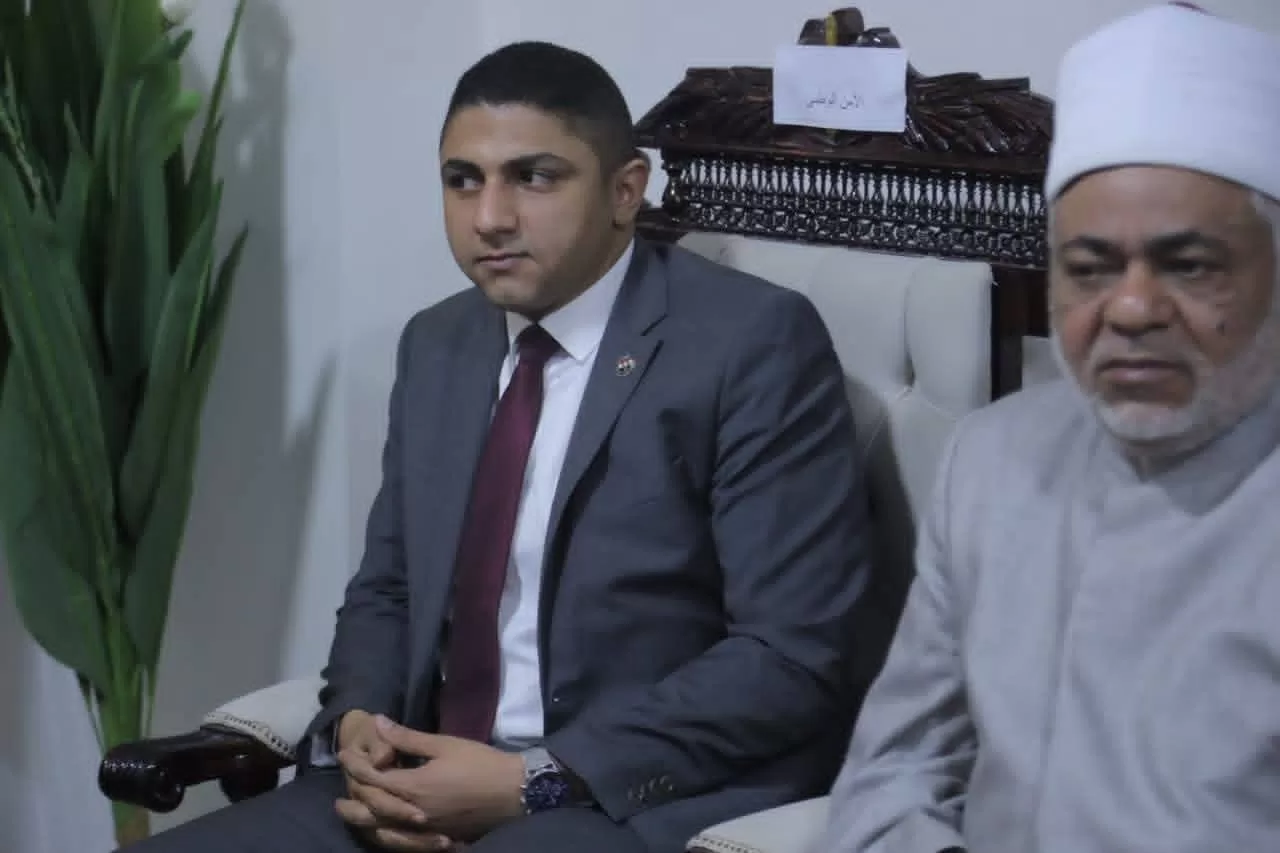 محافظ قنا يهنئ الأقباط باحتفالات عيد الميلاد بمطرانية الأرثوذكس 59 - جريدة المساء