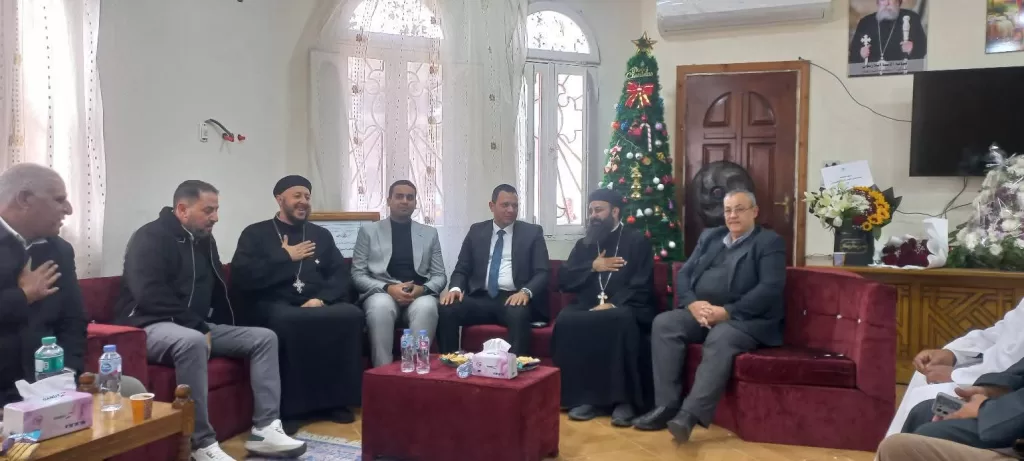 رئيس جهاز مدينة السادات يشارك الأقباط فرحتهم بعيد الميلاد المجيد 21 - جريدة المساء