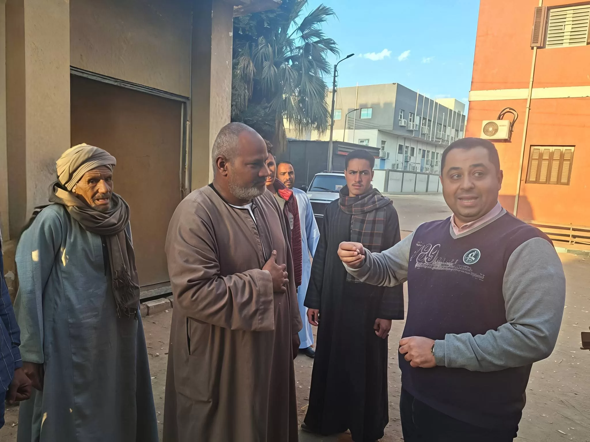 إحالة الأطباء المتغيبين عن مستشفى دشنا المركزي للتحقيق 35 - جريدة المساء