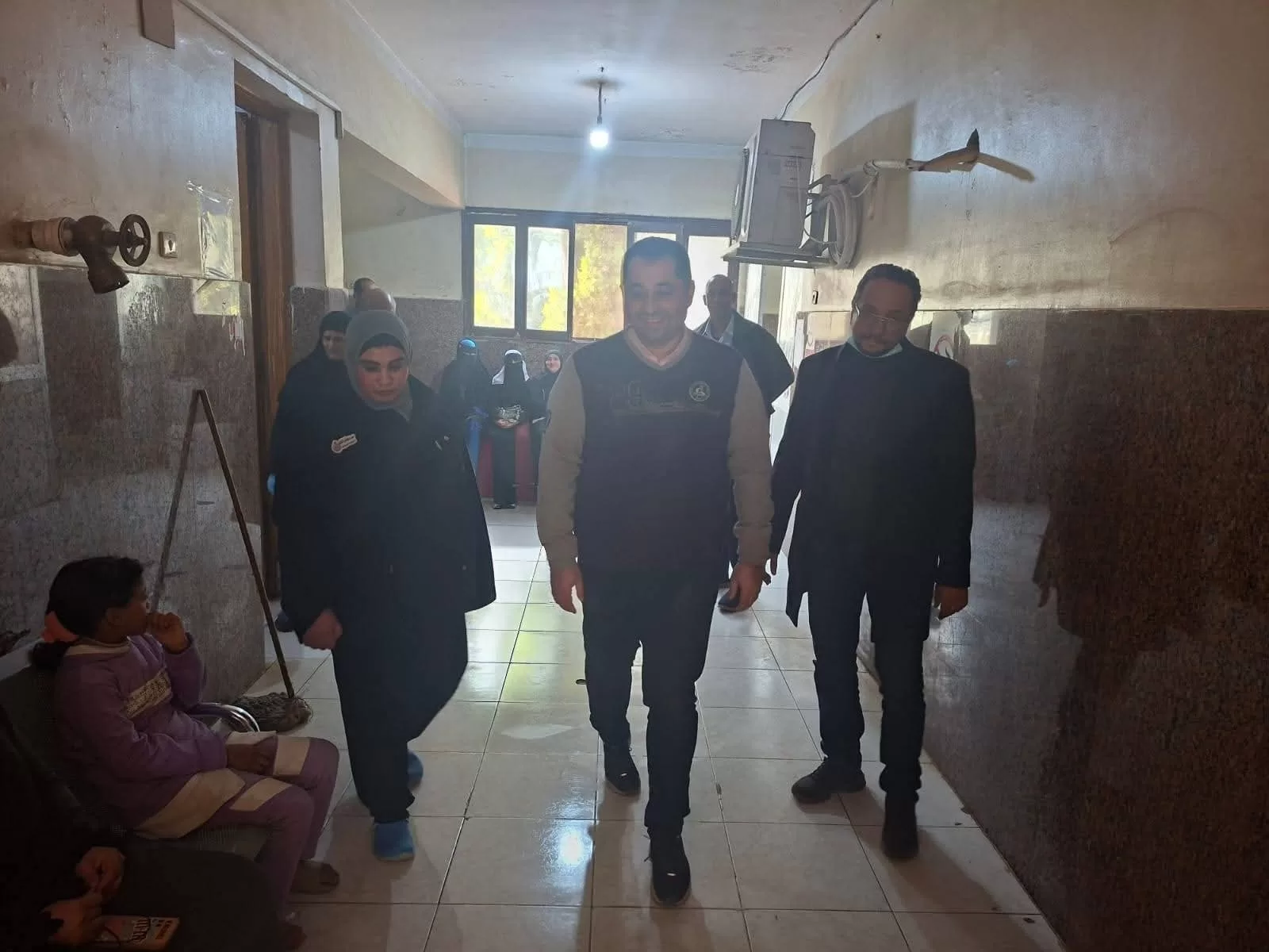 إحالة الأطباء المتغيبين عن مستشفى دشنا المركزي للتحقيق 31 - جريدة المساء