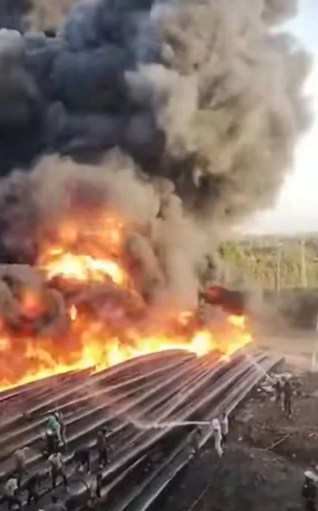 إصابة 16 باختناق فى حريق مخزن سنتريس.. بأشمون 22 - جريدة المساء