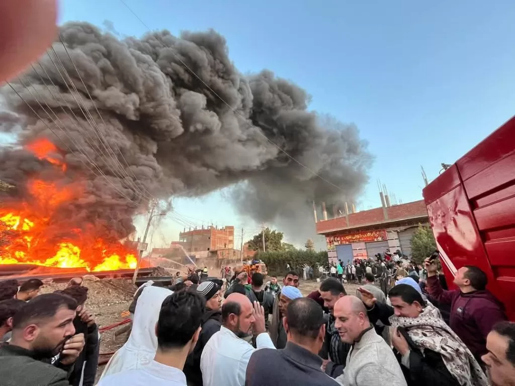 إطفاء حريق سنتريس بعد "5 ساعات" من اندلاعه 49 - جريدة المساء