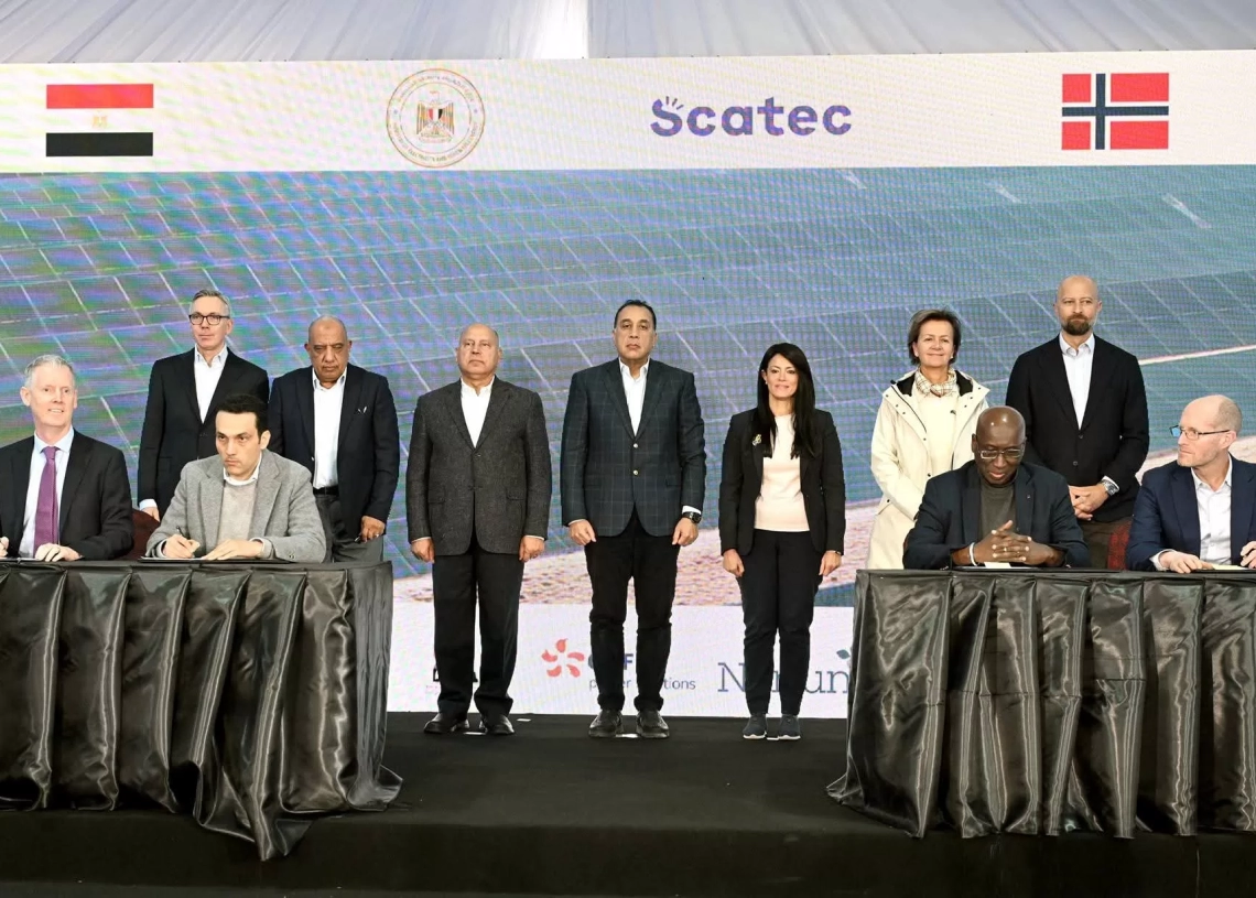 رئيس الوزراء يشهد توقيع اتفاقيات التمويل المبدئية لمشروع «Energy Valley» باستثمارات 1.8 مليار دولار على هامش افتتاح «أوبيليسك» للطاقة الشمسية بقنا 17 - جريدة المساء