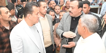 نقلة حضارية جديدة بالعاشر من رمضان… افتتاح سوق منظم ينهي فوضى الباعة الجائلين ويعيد الانضباط للشارع 1 - جريدة المساء