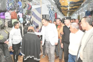 نقلة حضارية جديدة بالعاشر من رمضان… افتتاح سوق منظم ينهي فوضى الباعة الجائلين ويعيد الانضباط للشارع 24 - جريدة المساء نقلة حضارية جديدة بالعاشر من رمضان… افتتاح سوق منظم ينهي فوضى الباعة الجائلين ويعيد الانضباط للشارع 23 - جريدة المساء