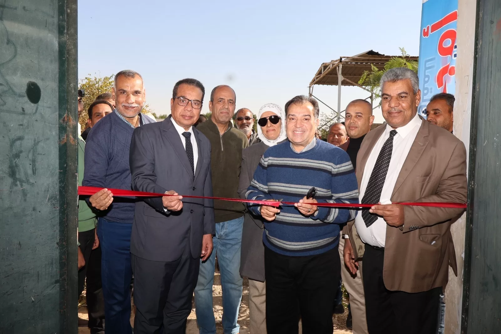 رئيس جامعة قنا يفتتح المجزر الآلي للدواجن ومشتل نباتات الزينة 25 - جريدة المساء