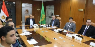 من قلب مركز السيطرة.. محافظ المنيا يتابع لحظة بلحظة جولة الإعادة لانتخابات النواب 2025 1 - جريدة المساء