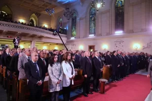 أمل عمار تشهد احتفال الطائفة الإنجيلية بعيد الميلاد المجيد 21 - جريدة المساء