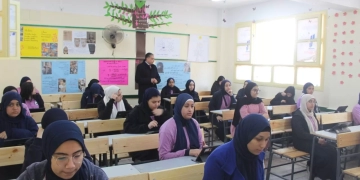 مدير "تعليم الجيزة" يتفقد امتحانات أولى ثانوي ببولاق الدكرور 1 - جريدة المساء