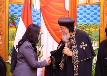 وزيرة التضامن تهنئ البابا تواضروس الثانى بعيد الميلاد المجيد 23 - جريدة المساء