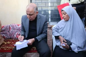 «محافظ المنيا يستجيب لطلبات البسطاء ويجبر خواطرهم.. وأهالي القرية يدعون له بالستر» 21 - جريدة المساء