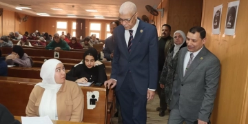 رئيس جامعة المنوفية يتفقد امتحانات كلية العلوم الصحية 2 - جريدة المساء رئيس جامعة المنوفية يتفقد امتحانات كلية العلوم الصحية 1 - جريدة المساء