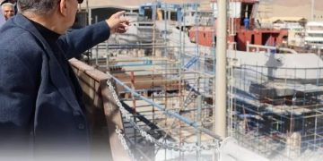 الفريق أسامة ربيع: استراتيجية "توطين الصناعات البحرية" تمضي بخطى متسارعة تنفيذًا لتوجيهات الرئيس السيسي 1 - جريدة المساء