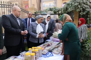 أمل عمار تشيد بمشروع تحويشة خلال زيارتها فرع القومي للمرأة ببني سويف - 21 - جريدة المساء