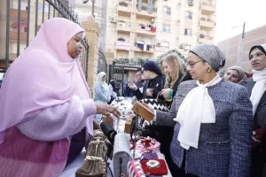 أمل عمار تشيد بمشروع تحويشة خلال زيارتها فرع القومي للمرأة ببني سويف - 25 - جريدة المساء