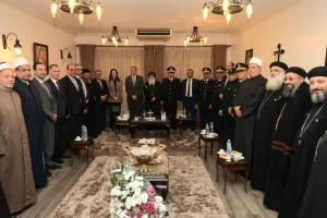 محافظ الجيزة يهنئ أقباط أكتوبر وأوسيم بعيد الميلاد المجيد 34 - جريدة المساء