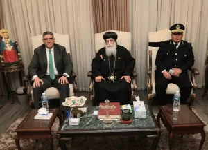 محافظ الجيزة يهنئ أقباط أكتوبر وأوسيم بعيد الميلاد المجيد 26 - جريدة المساء