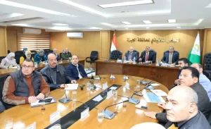 محافظ الجيزة: تنفيذ المرحلة الأولى من تطوير طريق المنيب-العياط 26 - جريدة المساء