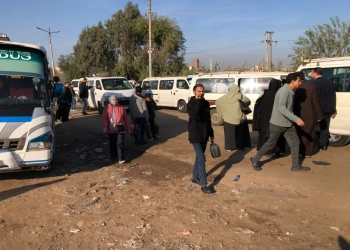 محافظ الدقهلية:- متابعة مستمرة لانتظام الحركة فى موقف جديلة والتشديد على منع تقسيم الخطوط والاستجابة الفورية لشكوى المواطنين 27 - جريدة المساء