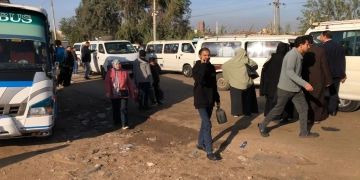 محافظ الدقهلية:- متابعة مستمرة لانتظام الحركة فى موقف جديلة والتشديد على منع تقسيم الخطوط والاستجابة الفورية لشكوى المواطنين 1 - جريدة المساء