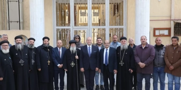 نائب محافظ الجيزة يزور مطرانية الأقباط الأرثوذكس بطموة للتهنئة بعيد الميلاد 45 - جريدة المساء