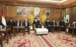 نائب محافظ الجيزة يزور مطرانية الأقباط الأرثوذكس بطموة للتهنئة بعيد الميلاد 75 - جريدة المساء