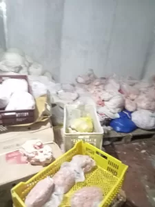 ضبط 75 طن مصنعات لحوم ودواجن فاسدة خلال شهر في الجيزة 23 - جريدة المساء