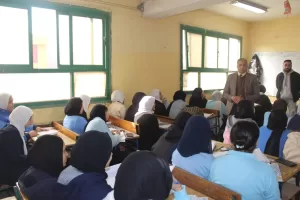 مدير "تعليم الجيزة" يتابع امتحانات نصف العام لصفوف النقل بأوسيم ومنشأة القناطر والوراق 31 - جريدة المساء