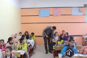 مدير "تعليم الجيزة" يتابع امتحانات نصف العام لصفوف النقل بأوسيم ومنشأة القناطر والوراق 29 - جريدة المساء