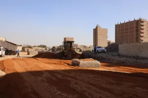 محافظ الجيزة يتفقد نسب التنفيذ بمشروع تطوير طريق الإخلاص بالطالبية والعمرانية 42 - جريدة المساء