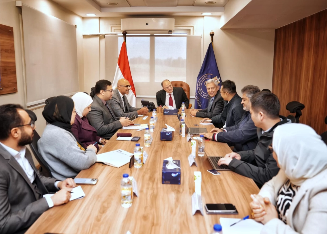 رئيس هيئة الدواء بحث مع الشركة القابضة للادوية ومجموعة هالو الصينية سبل توطين الصناعات الدوائية المتقدمة 20 - جريدة المساء رئيس هيئة الدواء بحث مع الشركة القابضة للادوية ومجموعة هالو الصينية سبل توطين الصناعات الدوائية المتقدمة 19 - جريدة المساء