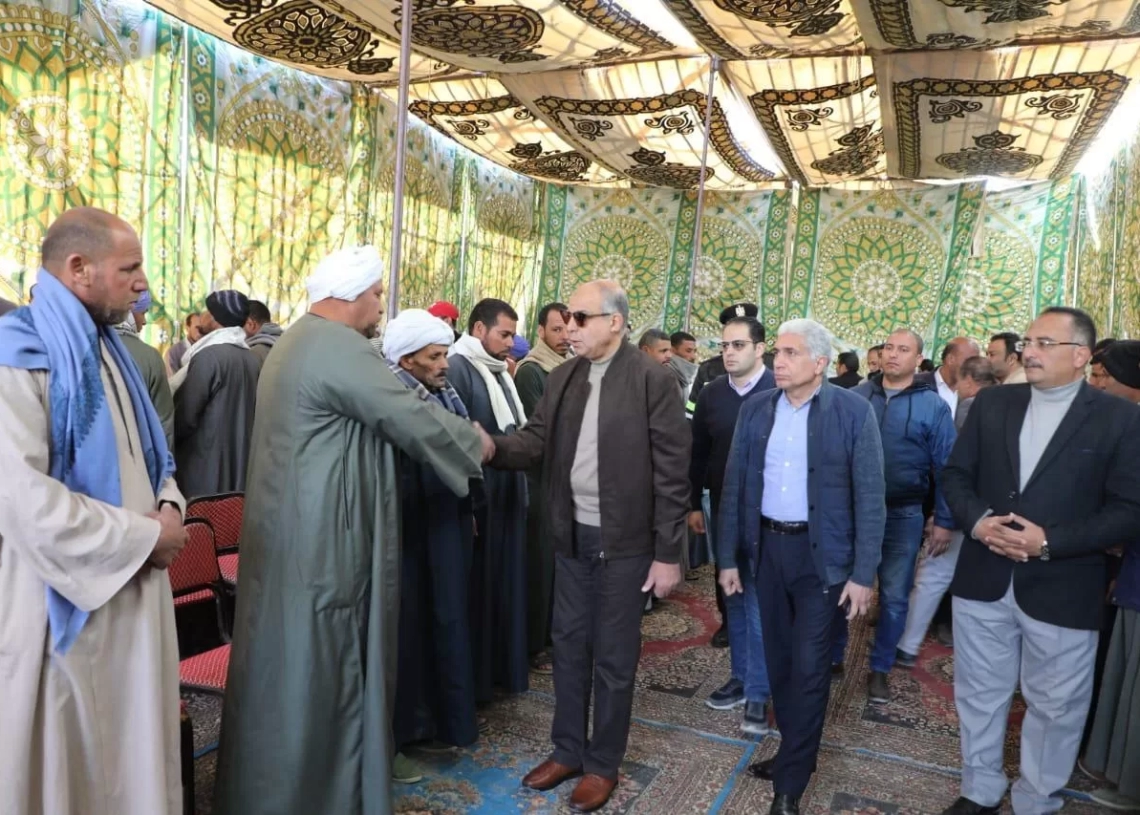 «محافظ المنيا يواسي أسر ضحايا الديابة ويؤكد دعم الدولة المستمر» 19 - جريدة المساء