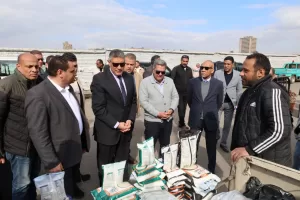 محافظ الجيزة يفتتح سوق اليوم الواحد في إمبابة 30 - جريدة المساء