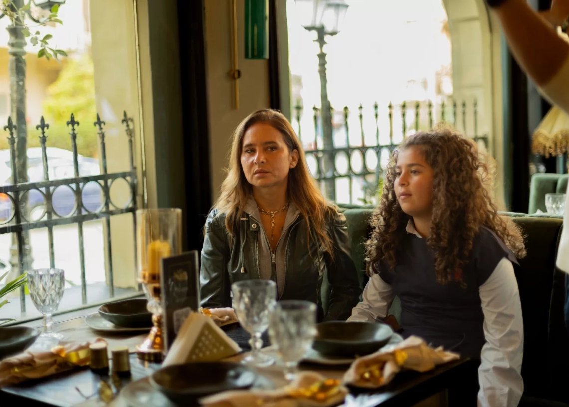 الصور الأولى من كواليس مسلسل "على قد الحب" لنيللي كريم 19 - جريدة المساء