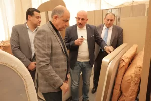 محافظ المنيا يفتتح معرض "أوكازيون دمياط" للأثاث بتخفيضات تتجاوز 30% 19 - جريدة المساء
