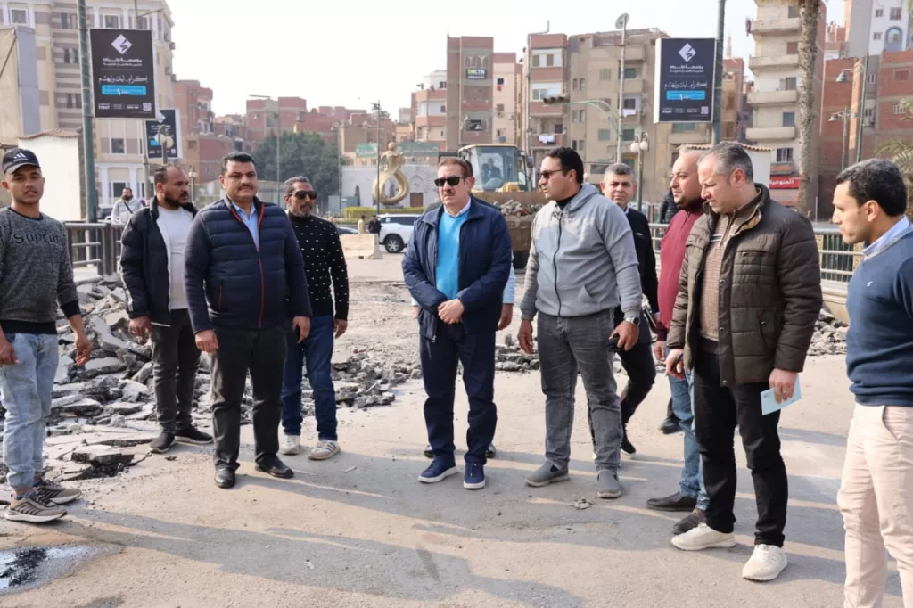 محافظ المنوفية يتفقد أعمال صيانة كوبري مبارك.. بشبين الكوم 20 - جريدة المساء
