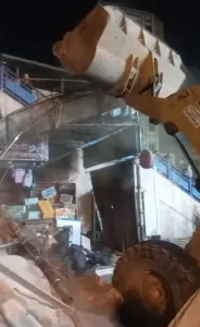 محافظة الجيزة: إزالة ٢١ كشكًا مخالفًا بميدان المنيب 49 - جريدة المساء