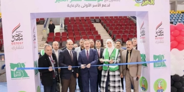 40 ألف قطعة ملابس و 4 آلاف كرتونة غذائية للأسر الأولى بالرعاية.. بالمنوفية 1 - جريدة المساء