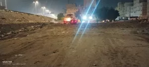 محافظة الجيزة ترفع ٦٠٠ طن مخلفات من حرم الطريق الدائري بمنطقة أرض اللواء بالعجوزة 25 - جريدة المساء