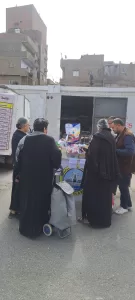 محافظ الجيزة يتابع انتظام سوق اليوم الواحد بشارع الصوامع بإمبابة 68 - جريدة المساء