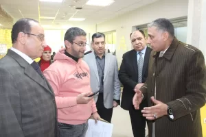 مدير "تعليم الجيزة" يزور لجنة مستشفي 57357 لامتحانات الإعدادية: التعليم لا يتوقف أمام الألم 19 - جريدة المساء