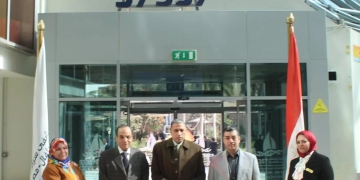 مدير "تعليم الجيزة" يزور لجنة مستشفي 57357 لامتحانات الإعدادية: التعليم لا يتوقف أمام الألم 1 - جريدة المساء