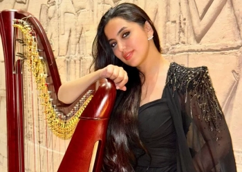 قيادة نسائية ألمانية لحجرة السيمفونى فى الأوبرا 25 - جريدة المساء